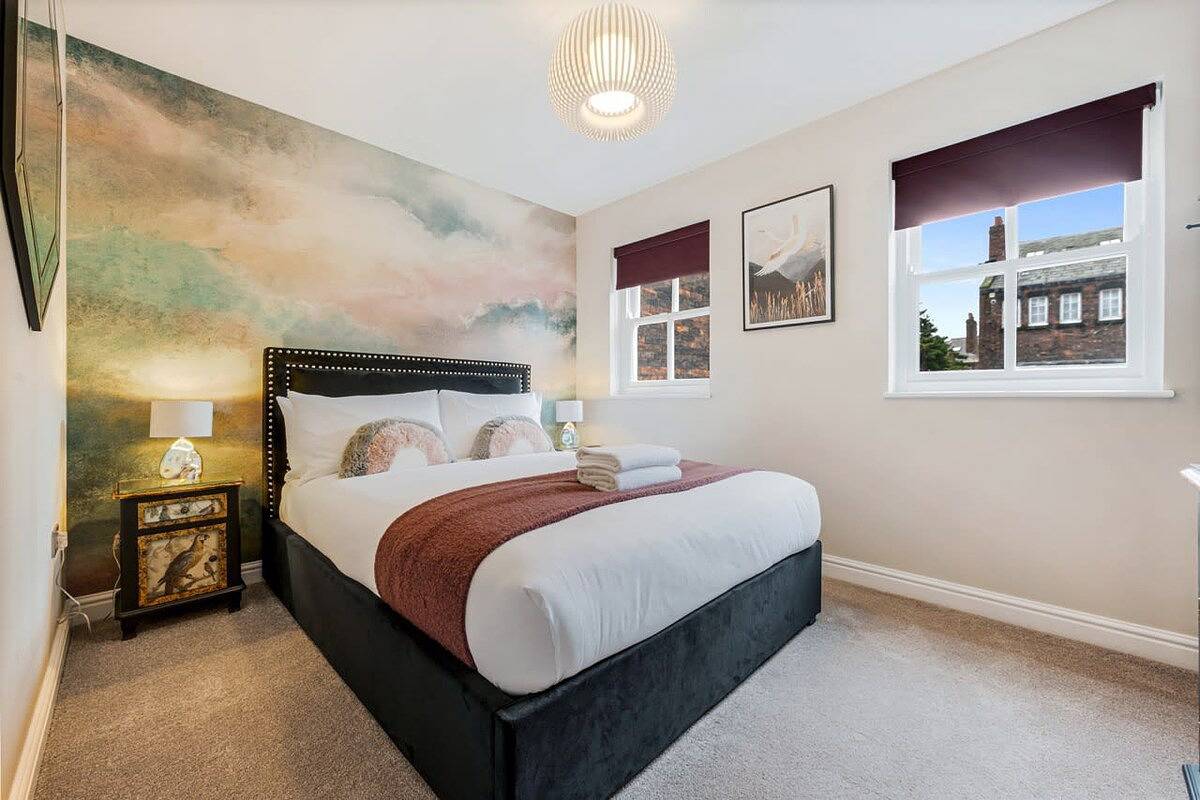 Host & Stay | The Pilgrim Coach House Ii in Liverpool, Merseyside