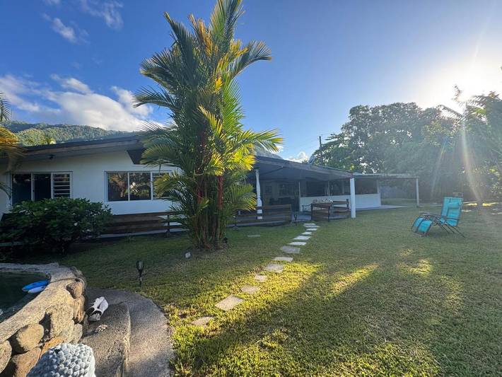 Gîte pour 2 personnes, avec piscine ainsi que vue et jardin, animaux acceptés dans Papara - 3