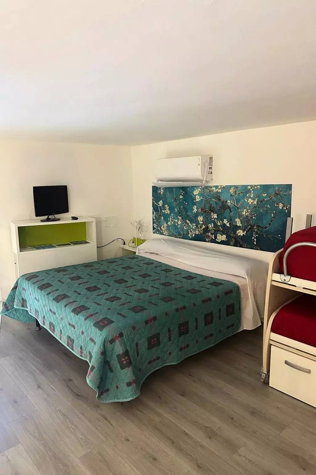 Apartamento entero, 4 estancias 6 personas in Forio, Ischia