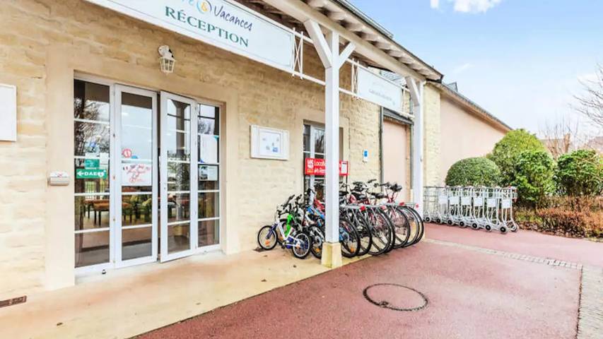 Gîte pour 7 personnes, avec piscine et jardin à Port-en-Bessin-Huppain - 3