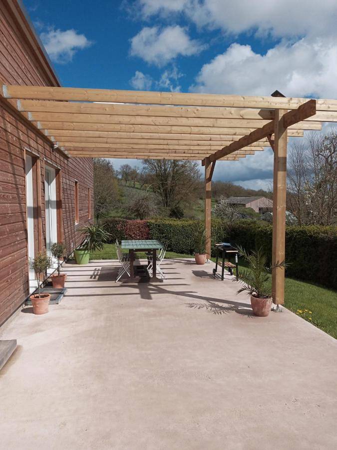 Location de vacances pour 5 personnes, avec vue et jardin à Le Bô - 4