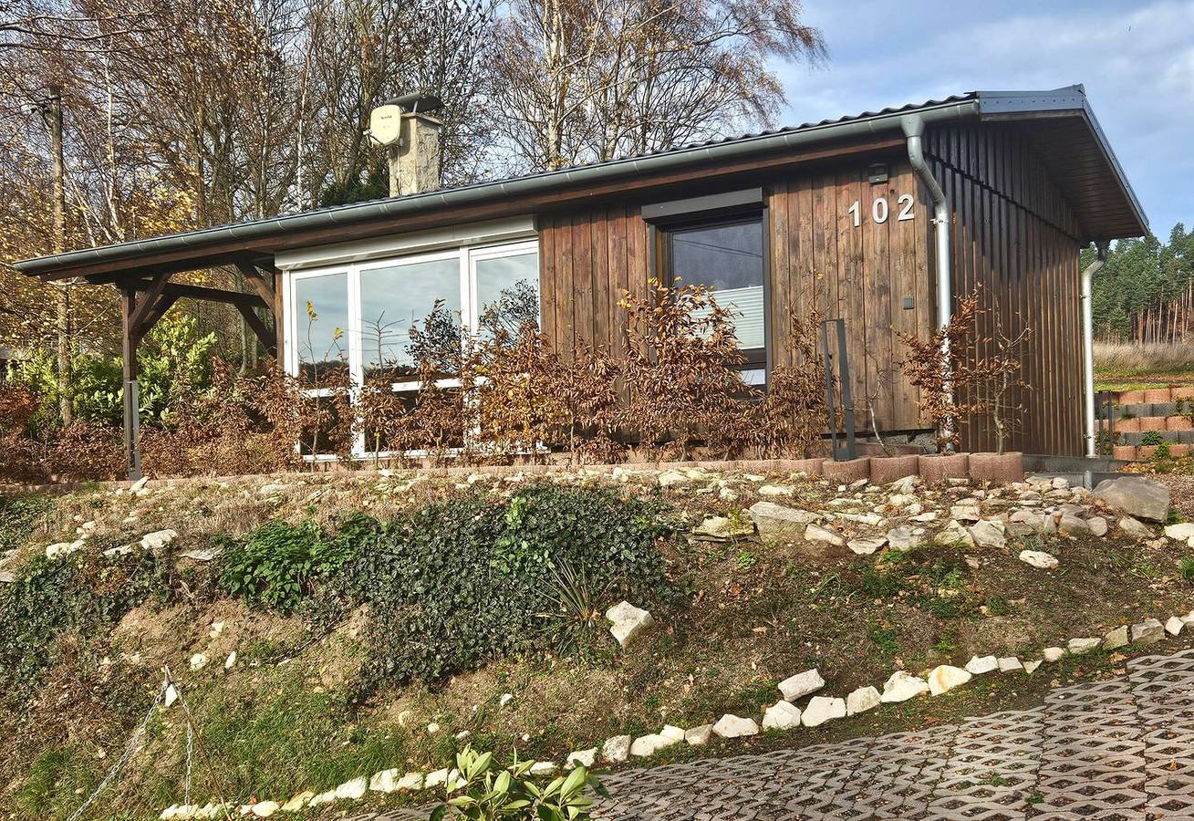 Modernes Ferienhaus mit Terrasse und idyllischem Landschaftsblick in Schmerbach in Schmerbach, Waltershausen