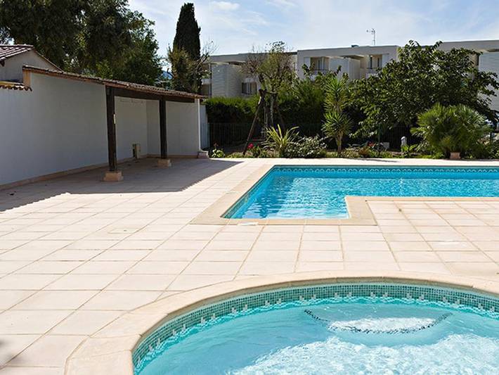 Ganze Wohnung, Résidence Carré Marine - Vacancéole - Wohnung 4 personen - 35 m² mit Terrasse in Mandelieu-la-Napoule, Massif de l'Esterel