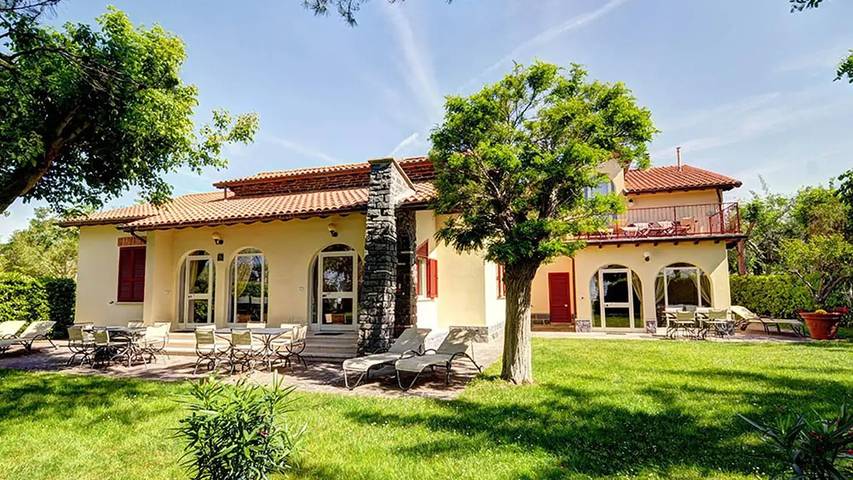 Ferienwohnung für 5 Personen, mit Garten in Bolsena