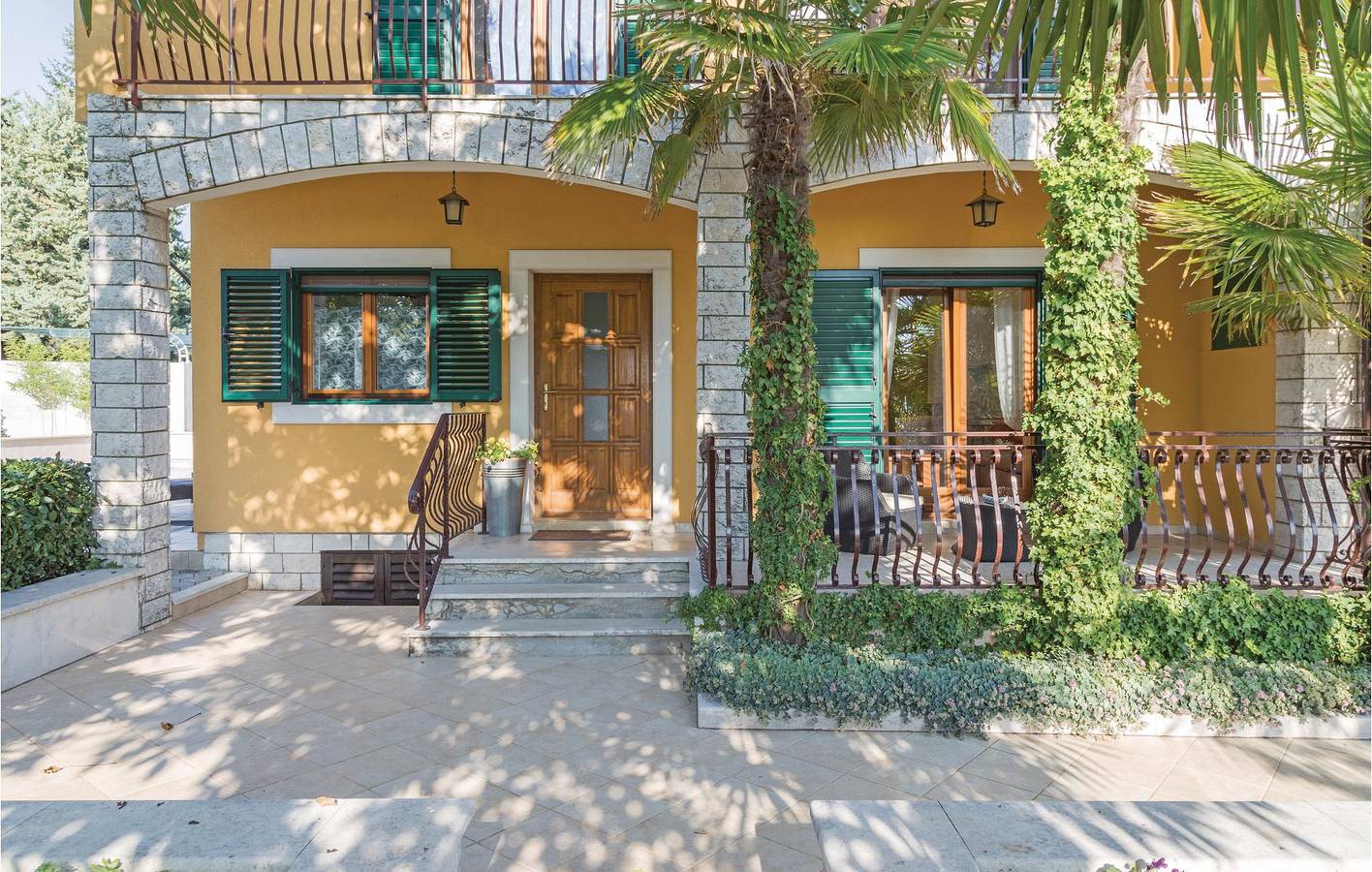 Charmantes 1-Zimmer-Apartment mit Pool und Terrasse in der Nähe des Stadtzentrums von Žminj in Žminj, Zentralistrien