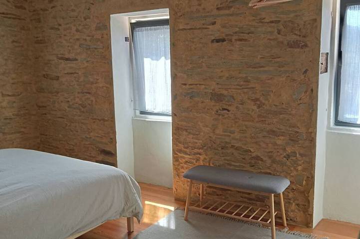 Gîte pour 12 personnes, avec jardin à Paredes - 3