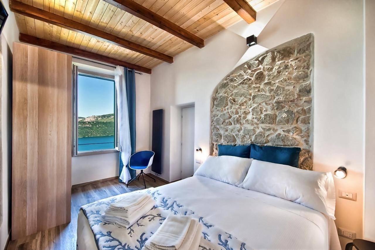 Appartamento intero, La Loggia sul Lago in Castel Gandolfo, Castelli Romani