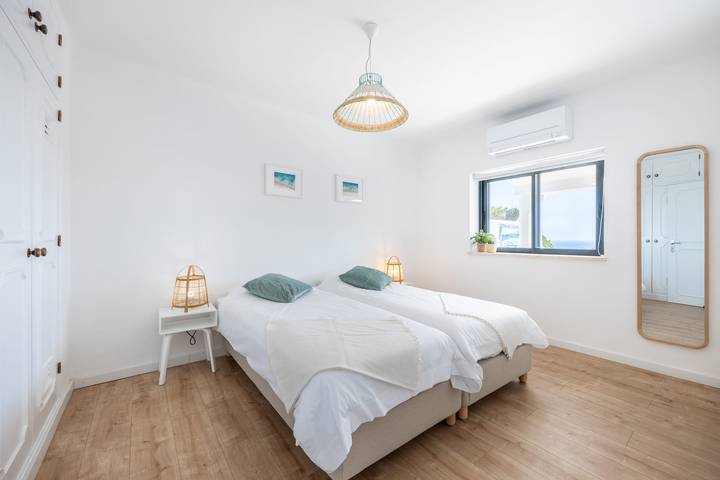 Ganze Wohnung, Fortaleza sea view Villa Miramar - one bedroom apartment in Budens, Naturpark Südwest-Alentejo und Costa Vicentina