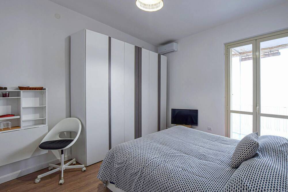 Geheel appartement, Gezellig appartement met 2 slaapkamers in Staletti in Stalettì, Provincie Catanzaro