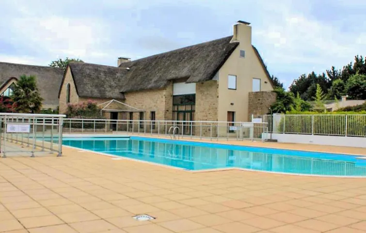 Apartamento de vacaciones para 4 personas, con terraza y piscina - 1