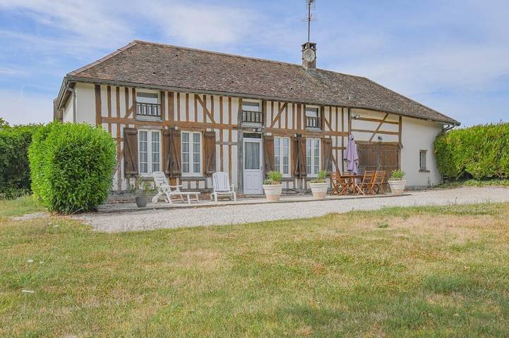 Location de vacances pour 6 personnes, avec Jardin dans Onjon