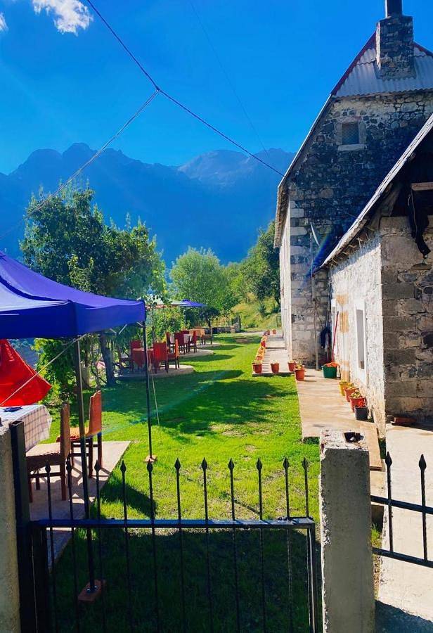 The Eagle in Shalë, Shkodër