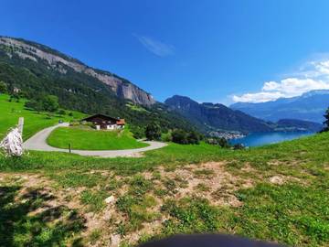 Ferienwohnung für 4 Personen, mit Terrasse am Vierwaldstättersee