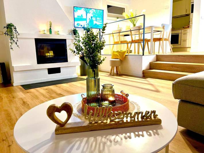 Ferienhaus für 6 Personen, mit Garten und Ausblick sowie Seeblick, mit Haustier in der Eifel - 2