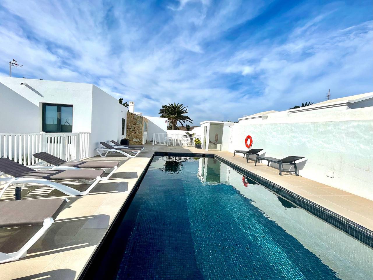 Villa for 8 People in Central Costa Teguise, Teguise