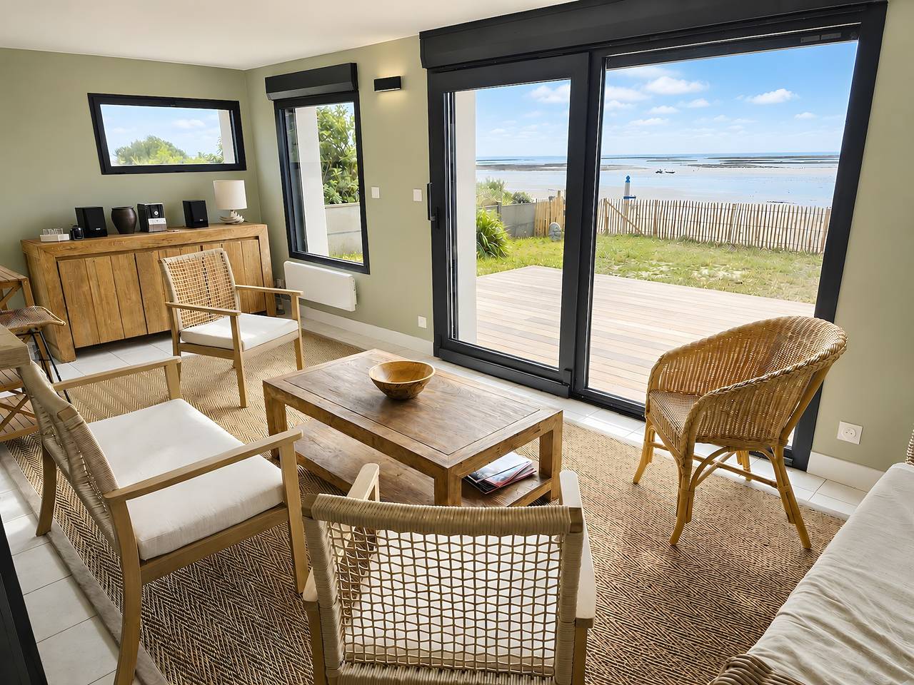 Villa « Front de mer - 8 personnes » avec vue sur la mer, terrasse  in Pirou, Région de Coutances