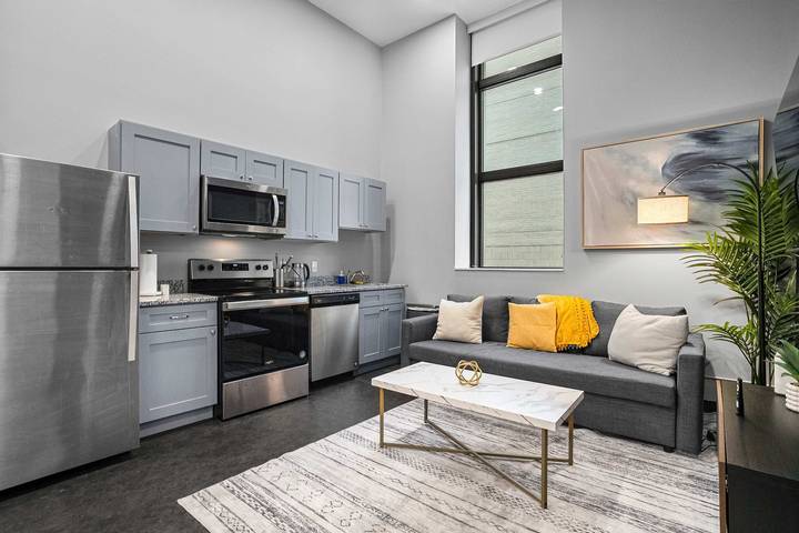 Vacation rental for 2 people, kid friendly in Pittsburgh