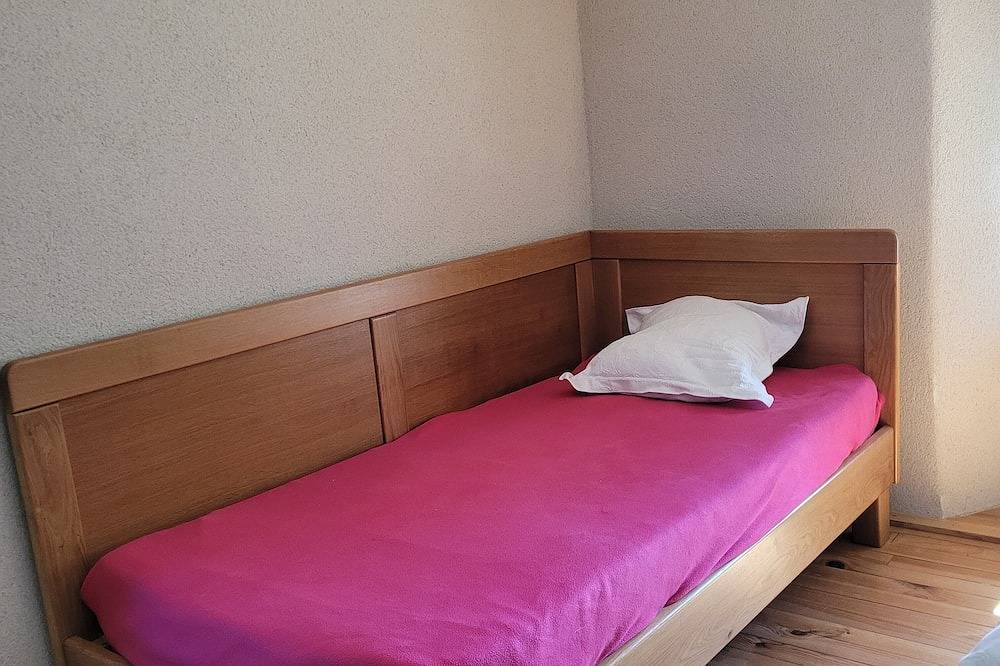 Maison typique et confortable sur l'Aubrac in Alpuech, Argences en Aubrac