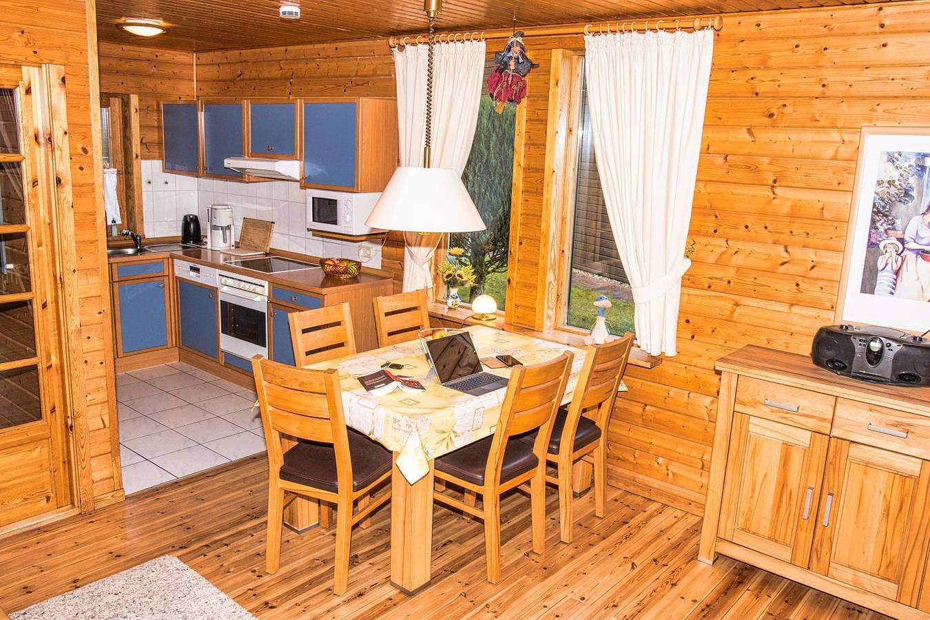 Gemütliches Ferienhaus in der Ferienanlage Blauvogel mit der Nähe zum Wald in Hasselfelde, Harzvorland