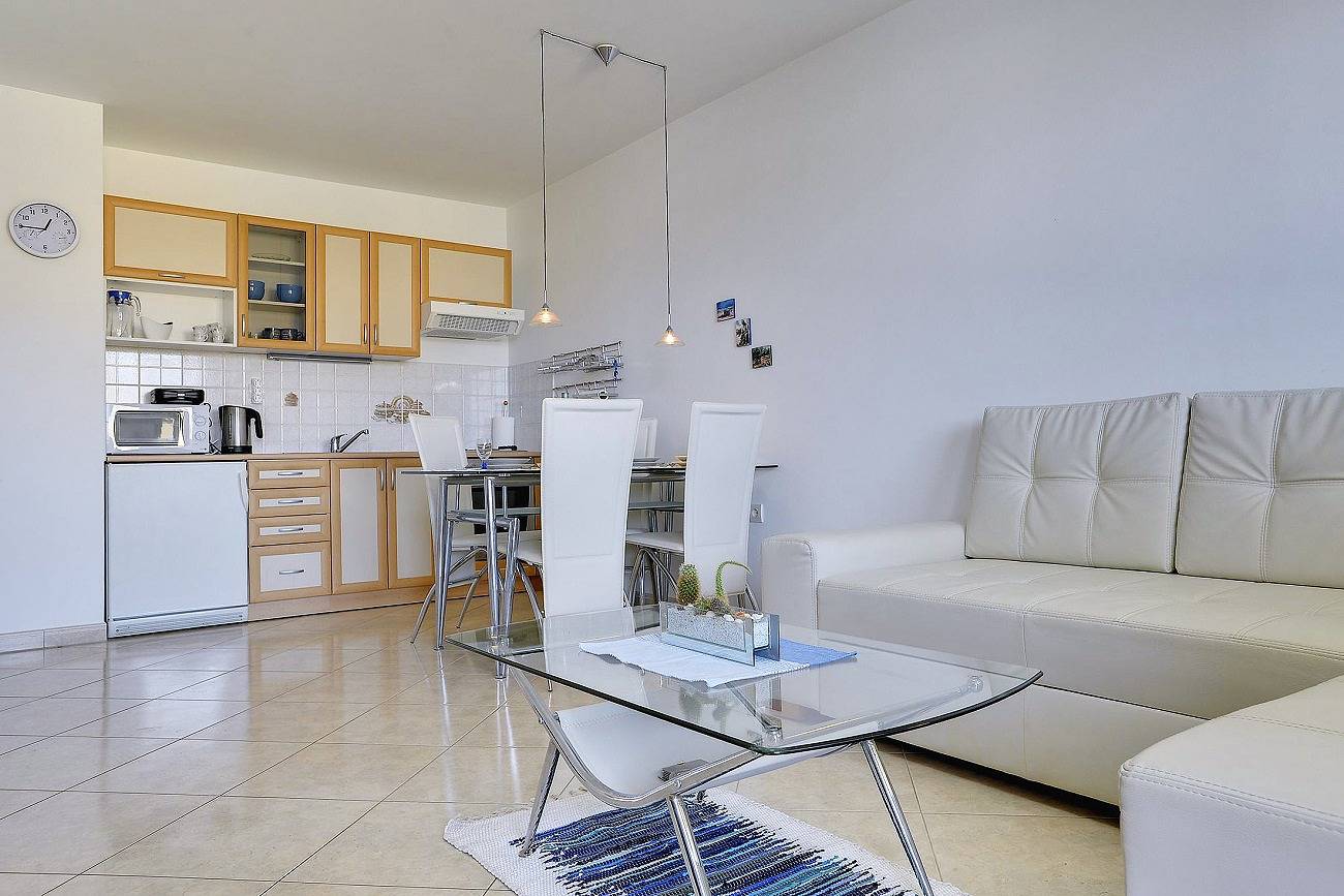 Appartement entier, Appartement de vacances pour 4 personnes avec balcon in Pula-Medulin, Ližnjan