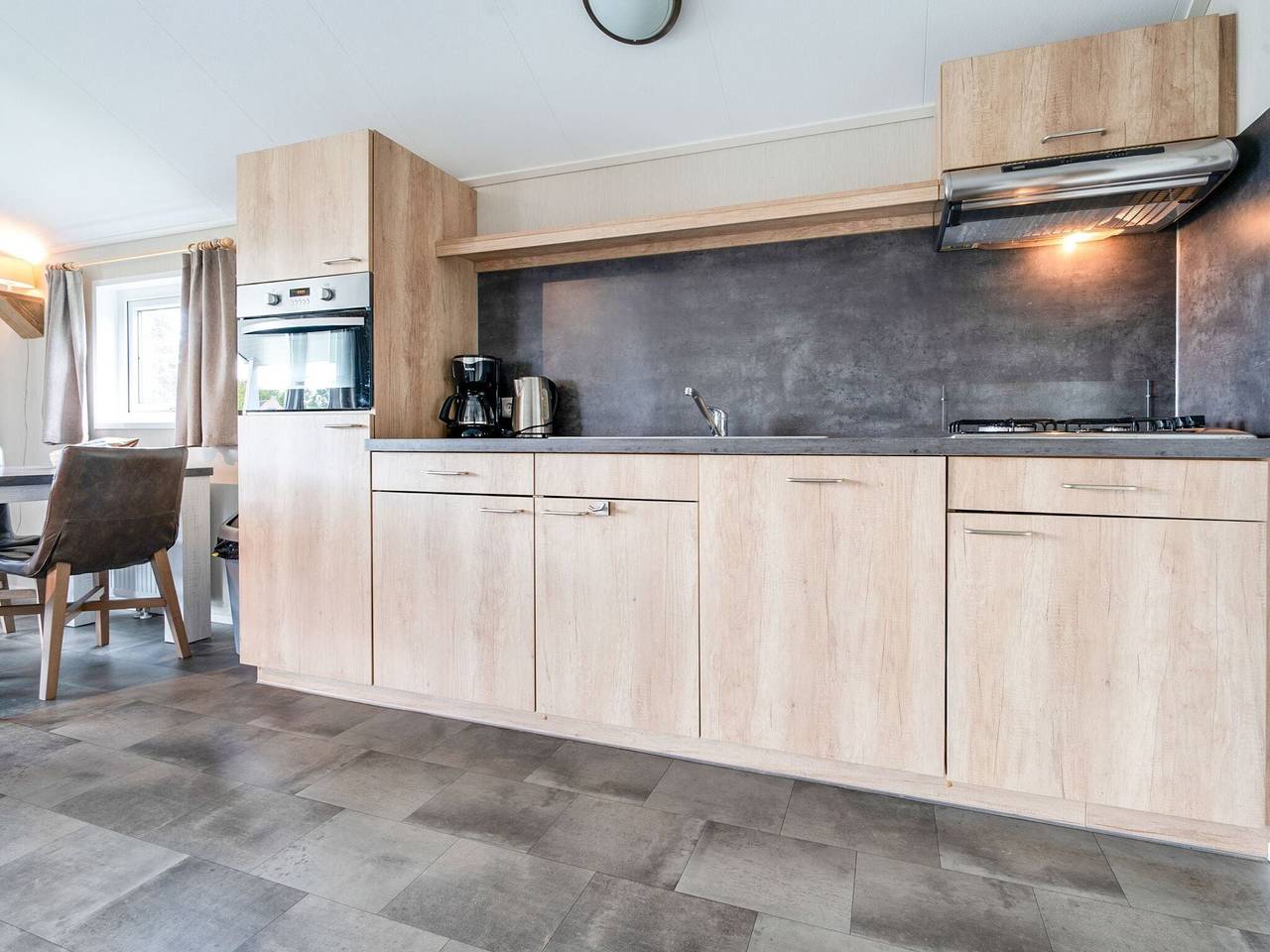 Glamping avec véranda sur l'eau in Bant, IJsselmeer