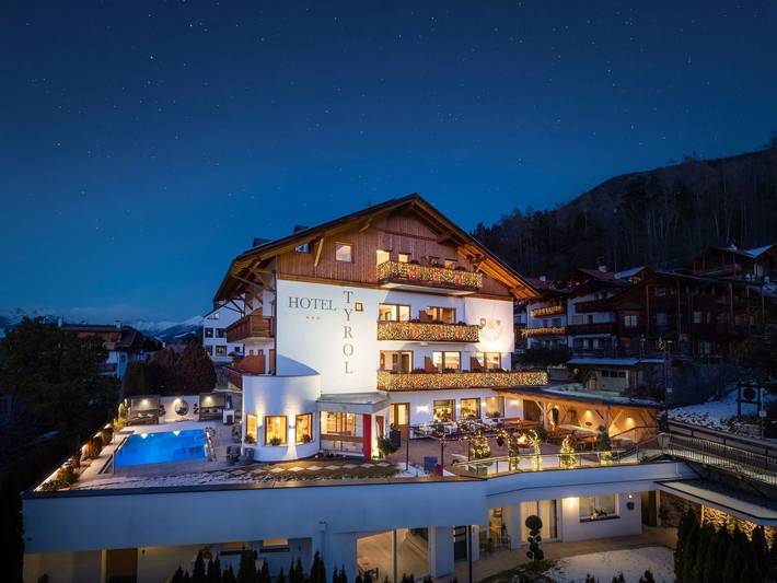 Hotel für 4 Personen, mit Ausblick und Terrasse sowie Garten in Brixen