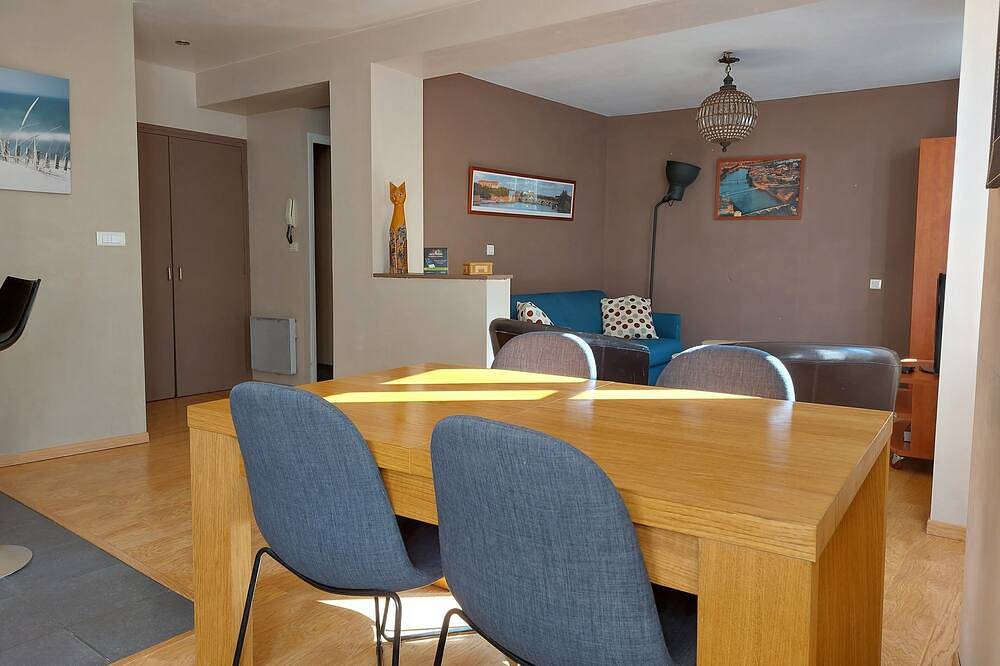 Entire apartment, Le Bullière Charming 60m² heart of town in Rodez, Massif Central