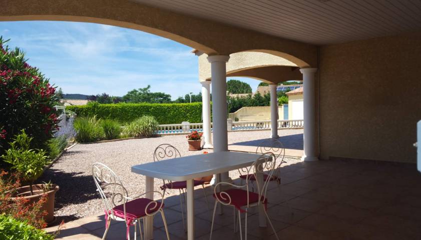Gîte pour 8 personnes, avec Piscine à Cessenon-sur-Orb - 3