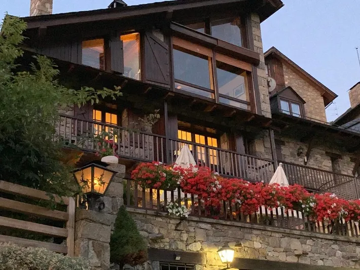 Hôtel pour 2 personnes, avec vue et jardin - 1