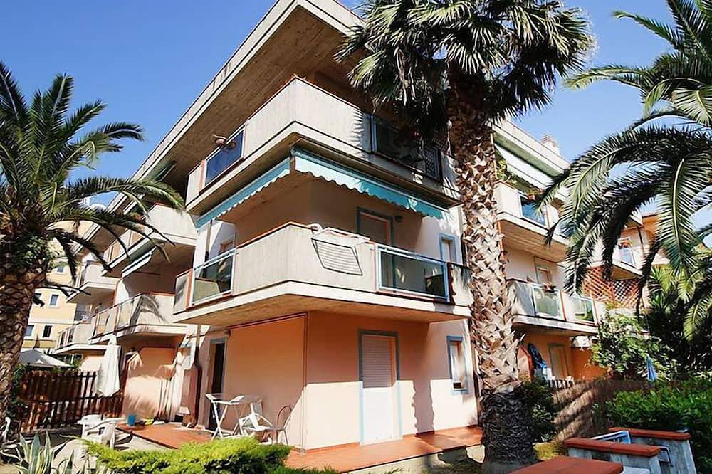 Entire apartment, Troiani by Interhome in Porto d'Ascoli, Riviera delle Palme