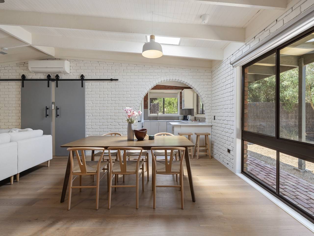 Entire apartment, Relaxing Retreat Near Rye Beach in Melbourne, Mornington Peninsula