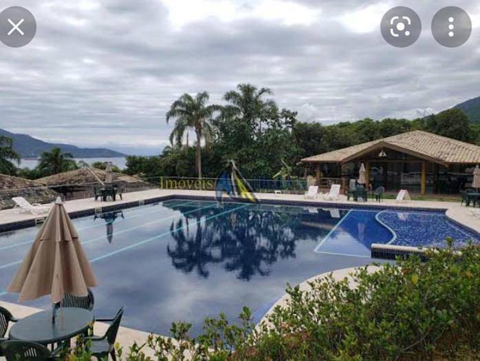 Casas e apartamentos de temporada para 6 pessoas, com vista e jardim e ainda piscina and sauna, com animais de estimação em Veloso (Ilhabela)