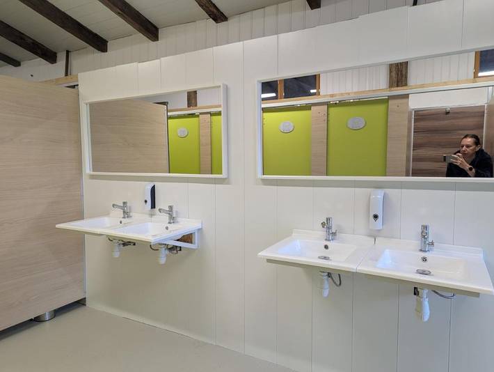 Camping pour 4 personnes, avec jardin ainsi que piscine et vue dans Haute-Vienne - 4