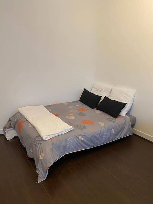 Appartement entier, Studio sur Wissous avec Terrasse in Wissous, Essonne