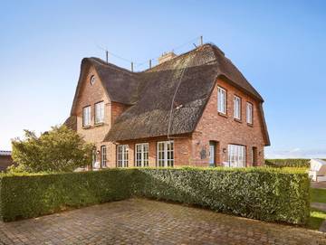 Ferienhaus für 4 Personen, mit Garten und Sauna sowie Terrasse in Borgsum