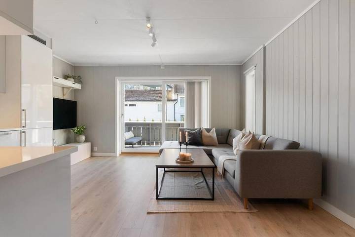 Ferienwohnung für 5 Personen, mit Balkon und Whirlpool - 1