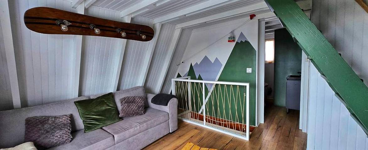 Gîte pour 8 personnes, avec jardin et vue, animaux acceptés à Ustou - 2