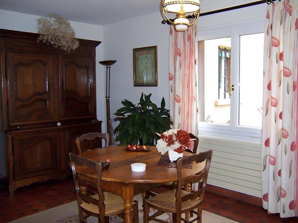 Chambre d'hôtes à Mirefleurs - Maison Marie Valérianne - Chambre in Mirefleurs, Région de Clermont-Ferrand