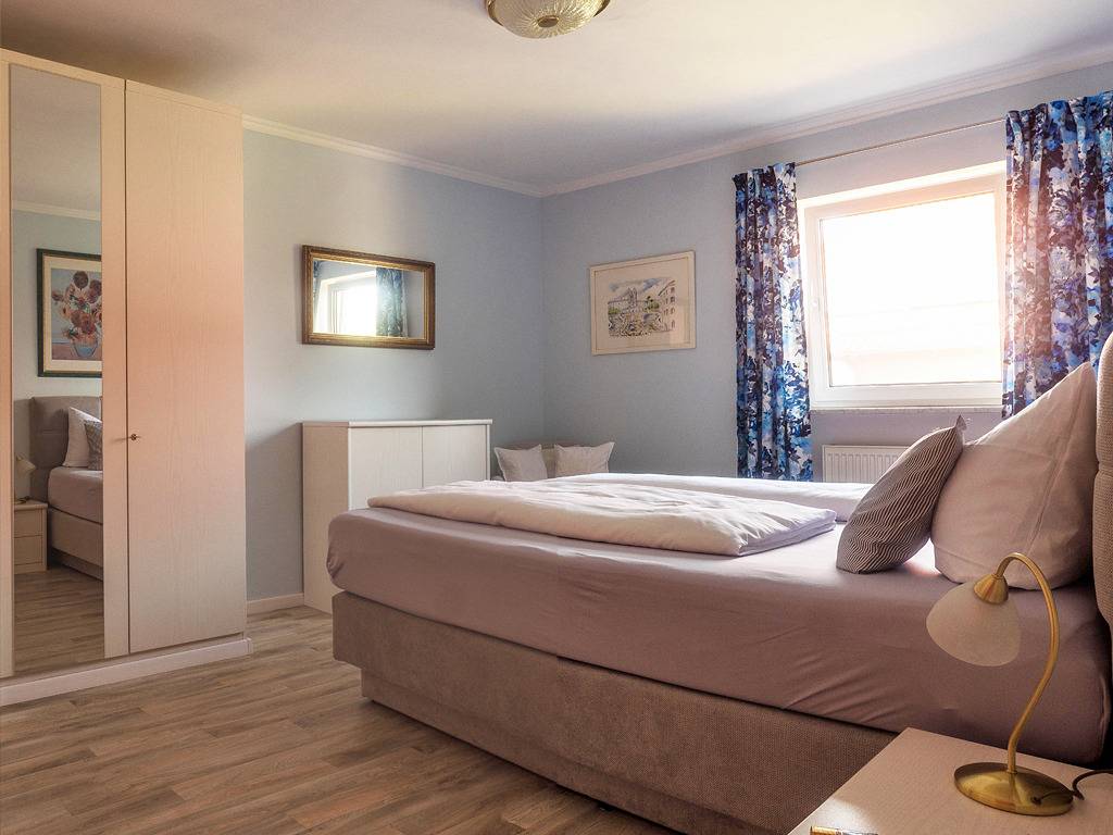 Ferienwohnung Anna - Ferienwohnung I (50qm) mit Balkon und Wlan in Bad Birnbach, Bayerische Golf und Thermenland