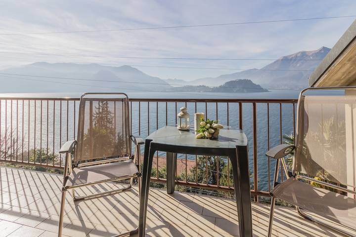 Ferienwohnung für 4 Personen, mit Balkon und Terrasse sowie Seeblick in Gemeinde Varenna