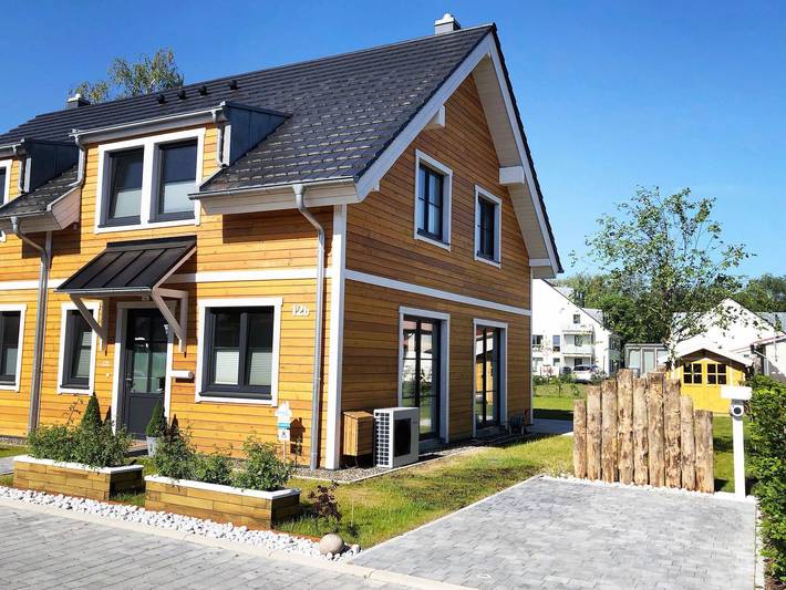 Ferienhaus für 4 Personen, mit Sauna und Terrasse sowie Whirlpool und Garten, kinderfreundlich in Bodstedt - 3