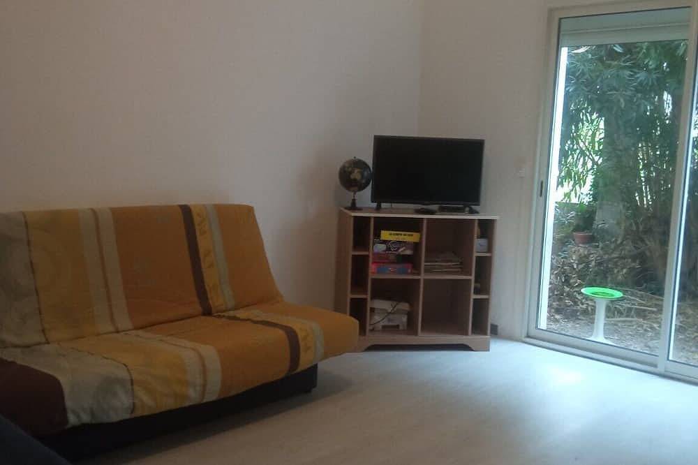 Family house, terrace, sleeps 9 + 1 baby, tv in Prades (Perpiñan), Región de Prades (Francia)