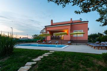 Villa für 10 Personen in Zadar Stadt, Zadar (Kommun), Bild 3
