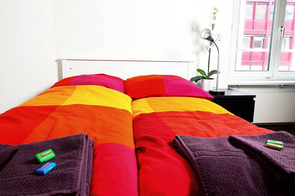 Appartement entier, Zh Cranberry lll - Oerlikon Hitrental Apartment in Zurich, Zurich Prealps