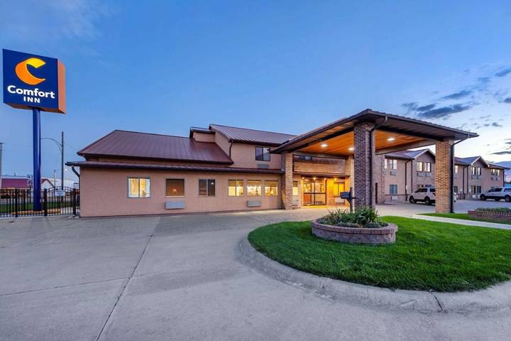 Hôtel pour 4 personnes, avec piscine à Valentine