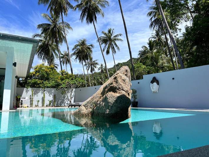 Apartamento para 10 personas, con vistas además de terraza y piscina en Koh Samui
