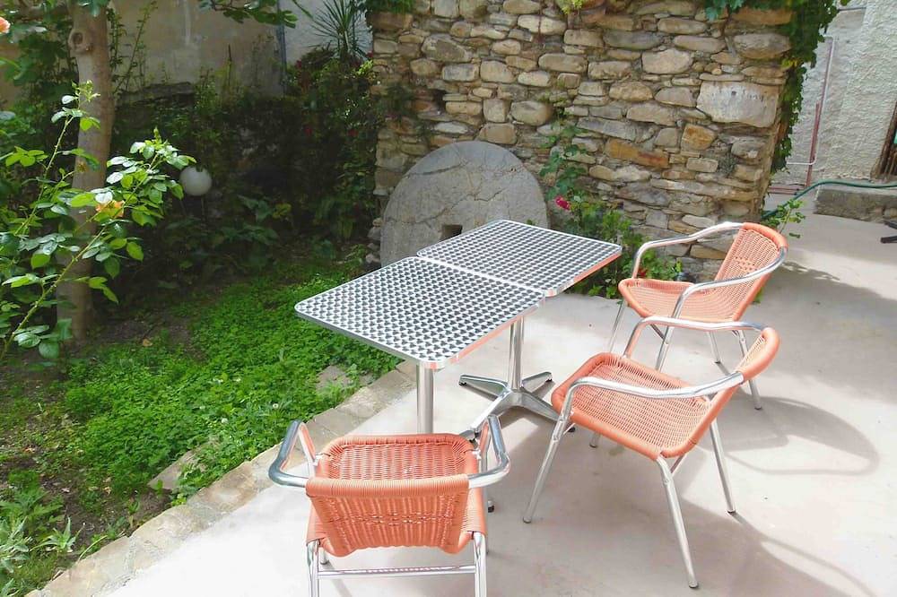 Ganze Wohnung, Casa Rosa - Ferienwohnung an der Blumenriviera - Qualitaet zum Guten Preis in Diano San Pietro, Riviera di Ponente