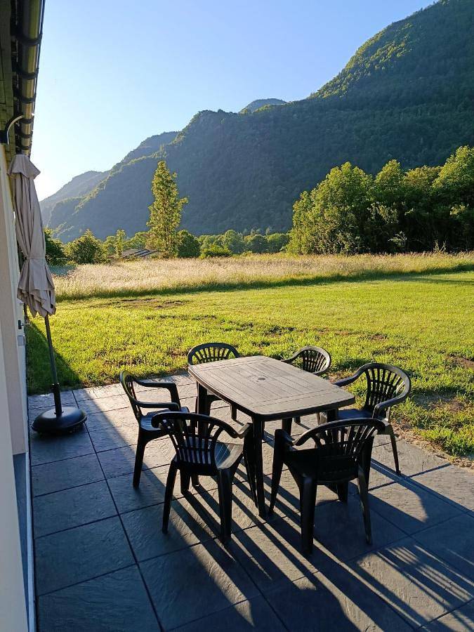 Location de vacances pour 6 personnes, avec vue et jardin à Vicdessos (homonymie) - 2