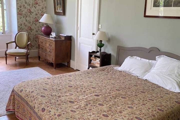 Château pour 16 personnes, avec Terrasse ainsi que Jardin et Piscine en Charente-Maritime - 3