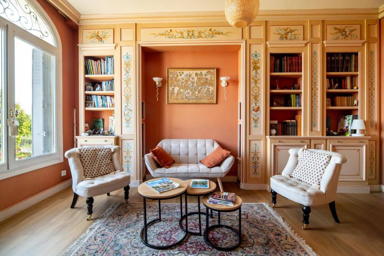 Queen Room with Garden View in Chênehutte-Trèves-Cunault, Vallée de la Loire